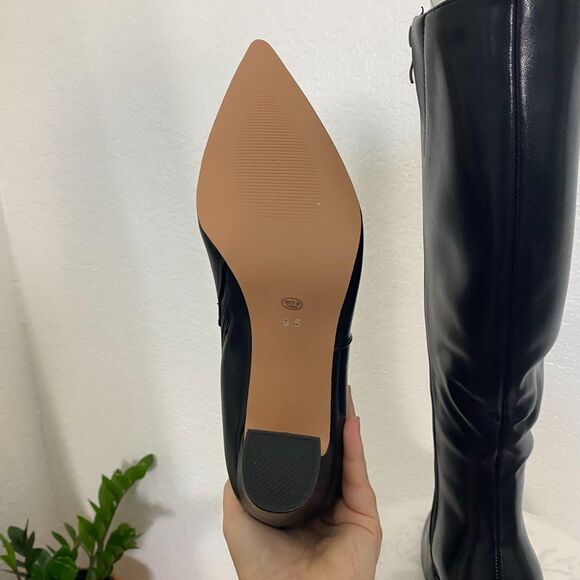 NEW 90s Style Black Faux Leather Smooth Pointy Knee High Heel Boots US 9.5 - Picture 7 of 8